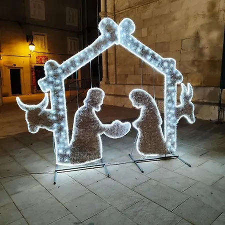 Tonino & Pag Town
