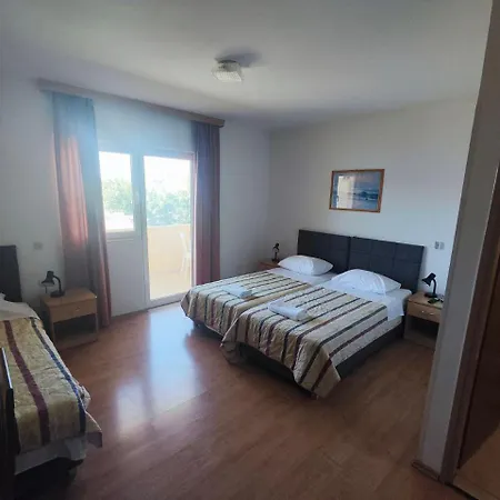 Apartment Tonino *