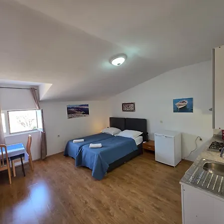 Апартаменты Tonino & *